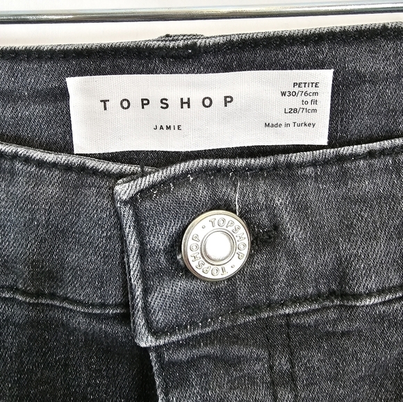 TOPSHOP Jamie Petite size 8 or 30×28 in washed black with distressed knees NWT - Picture 3 of 6